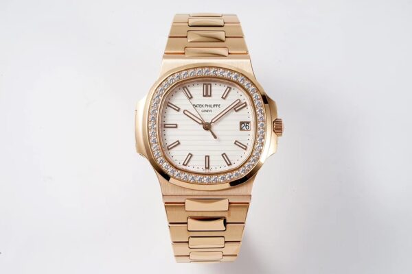 1 Patek Philippe Nautilus 5711 White Dial PPF