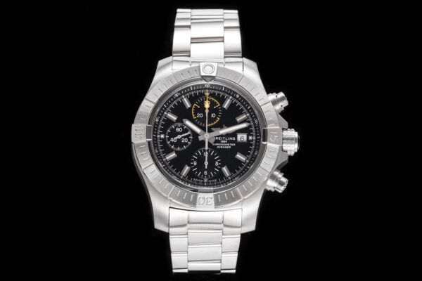 1 Breitling Avenger B01 Chronograph 45 AB01821A1B1A1 Black Dial