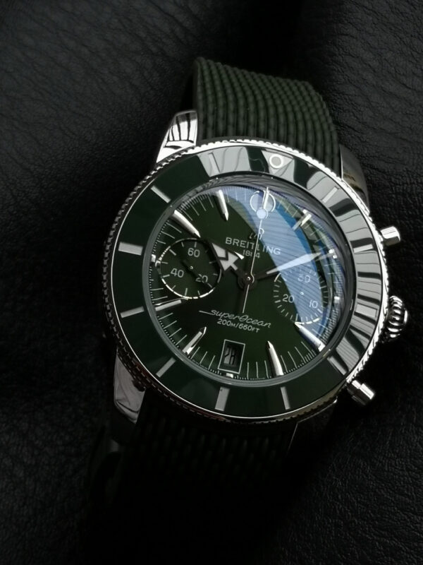 10 Breitling Superocean Heritage B01 Chronograph 42 Green Dial