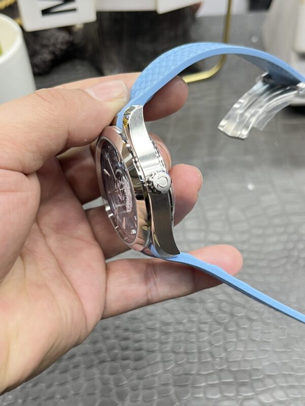 10(2) Omega Seamaster Aqua Terra 150M Worldtimer VSF Summer Blue