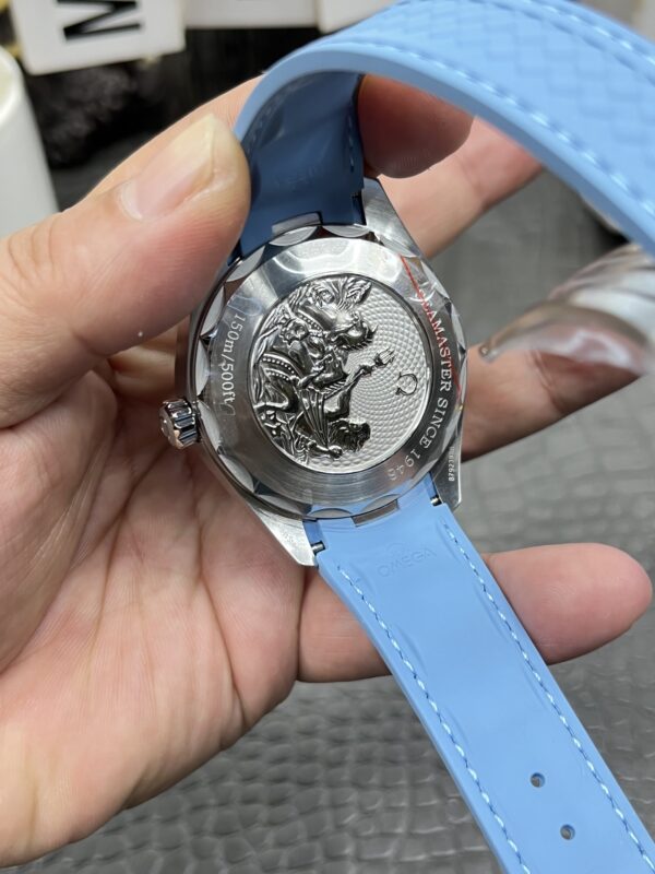 10(4) Omega Seamaster Aqua Terra 150M Worldtimer VSF Summer Blue