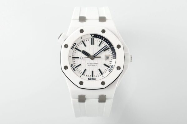 11 Royal Oak Offshore 15707 42mm ZF