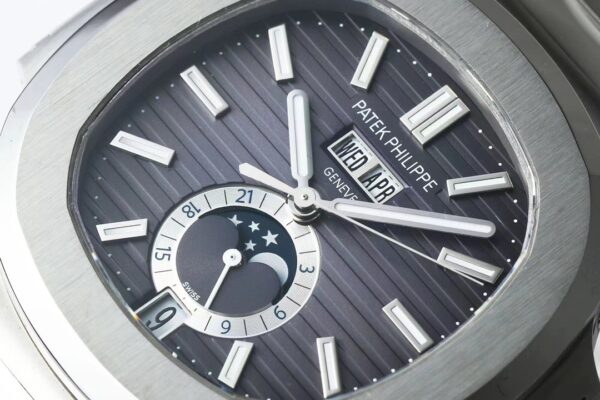 1(1) Patek Philippe Nautilus 5726/1A-001 Dark Gray Dial PPF