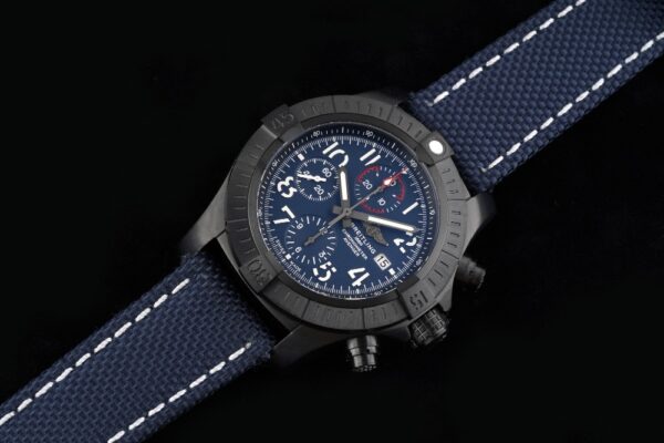 1(1) Breitling Avenger B01 Chronograph 45 Titanium Blue Dial