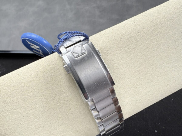 1(11) Omega Speedmaster 310.20.42.50.01.001 Apollo 11 50th N1F