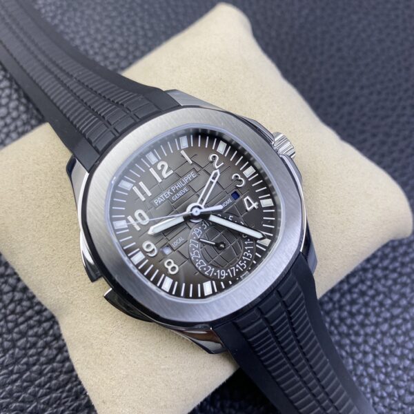 1(2) Patek Philippe Aquanaut 5164A-001 Travel Time ZF