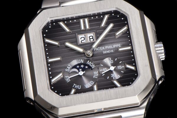 1(2) Patek Philippe Cubitus 5822 Black Dial TWF