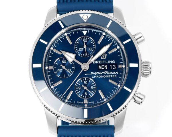 1(2) Breitling Superocean Heritage Chronograph 44 Blue Dial