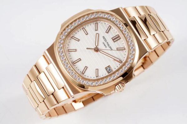 1(3) Patek Philippe Nautilus 5711 White Dial PPF