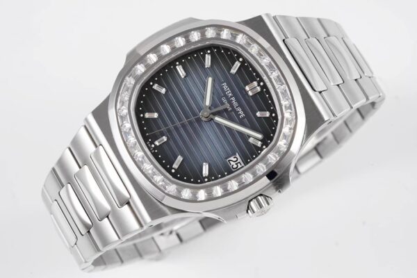 Patek Philippe Nautilus 5711 Blue Dial PPF