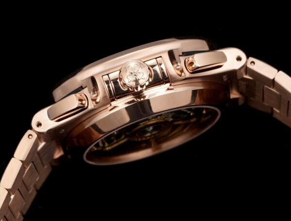 1(6) Patek Philippe Nautilus Chronograph 5980R 3K