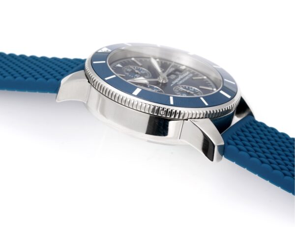 1(6) Breitling Superocean Heritage Chronograph 44 Blue Dial