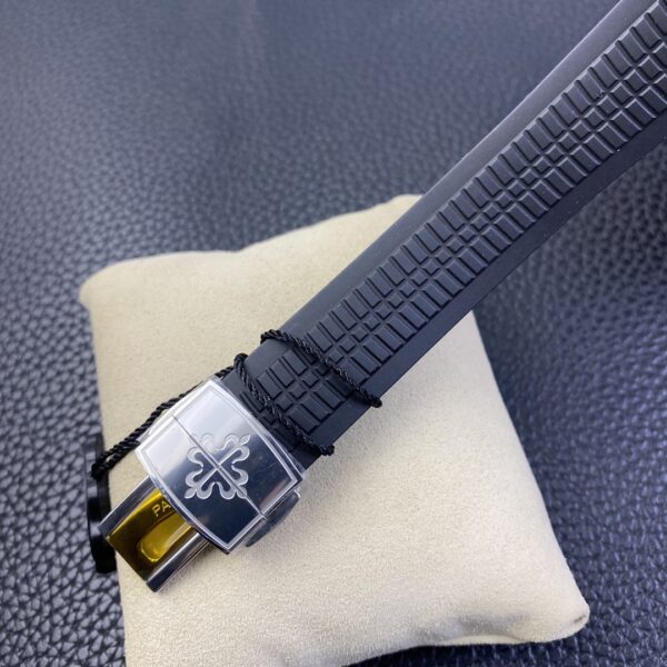 1(8) Patek Philippe Aquanaut 5164A-001 Travel Time ZF