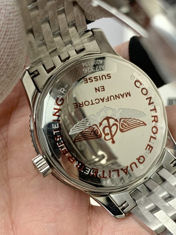 1(8) Breitling Navitimer Automatic 41 A17326211B1A1