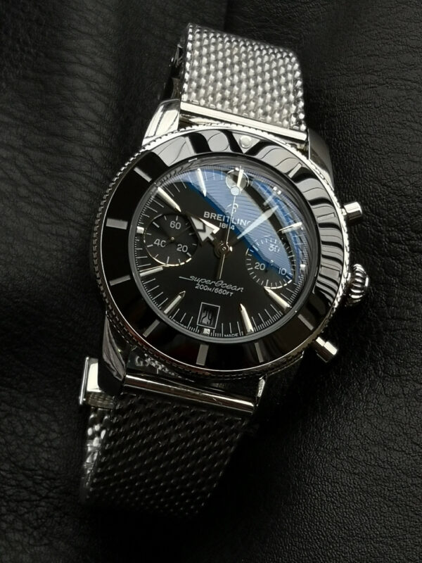 2 Breitling Superocean Heritage B01 Chronograph 42 Black Dial
