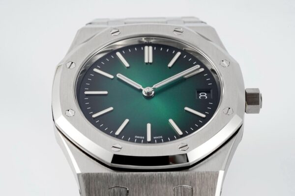 Royal Oak Offshore 39mm 16202PT ZF