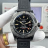 2 Breitling Avenger Blackbird 44 V17311101B1W1 GF V4 Gubbwer