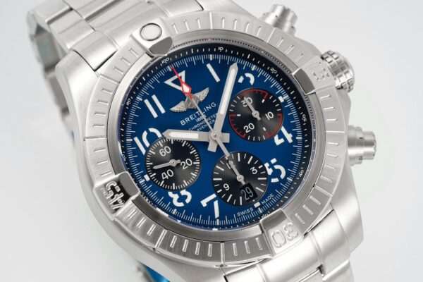 2(1) Breitling Avenger B01 Chronograph 45 Blue Dial steel bracelet