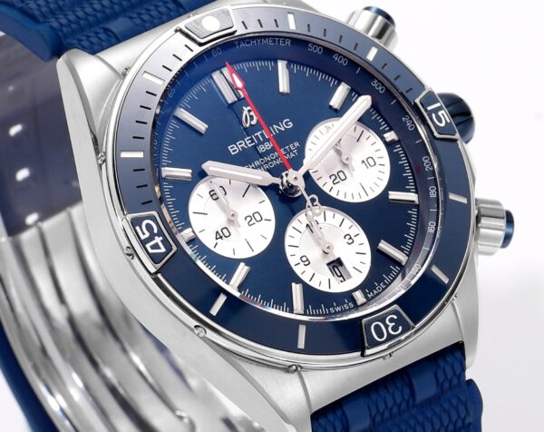 2(1) Breitling Super Chronomat B01 44 AB0136161C1S1 BLS