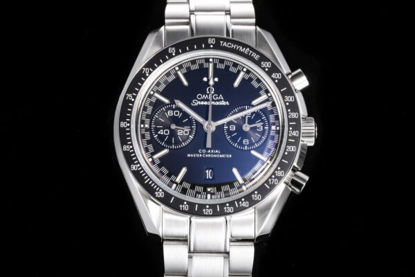 2(1) Omega Speedmaster Racing 329.30.44.51.01.001 Black Dial