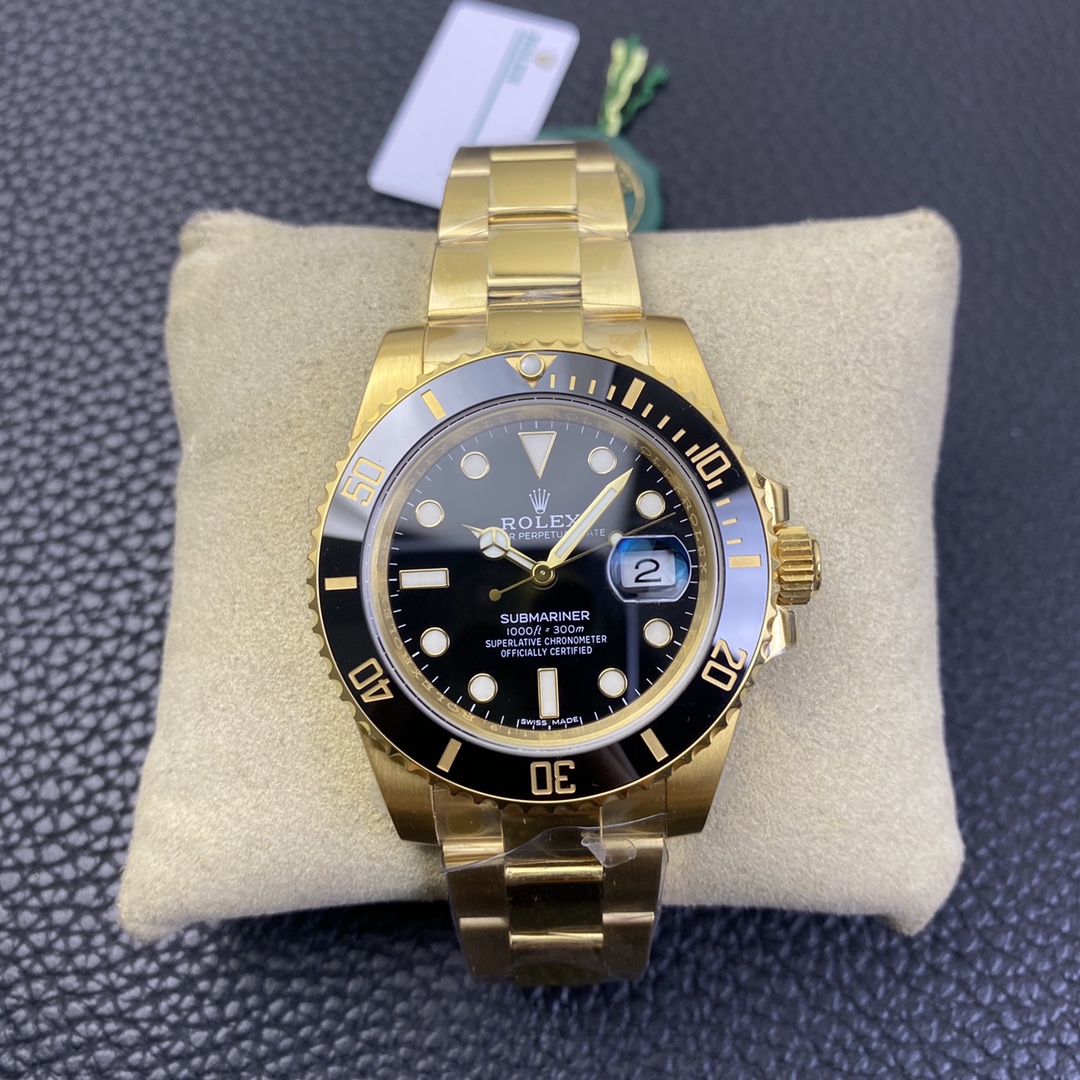 ROLEX Submariner Date Model 126618LN