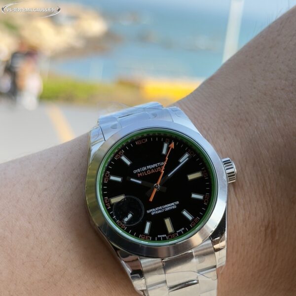 22 Milgauss 40mm M116400 VS
