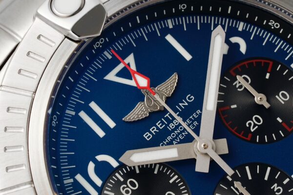 2(2) Breitling Avenger B01 Chronograph 45 Blue Dial steel bracelet