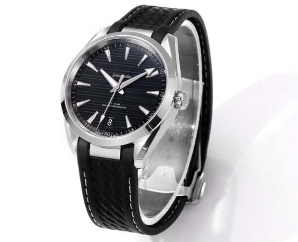 2(3) Omega Seamaster Aqua Terra 150M220.10.41.21.01.001 VSF