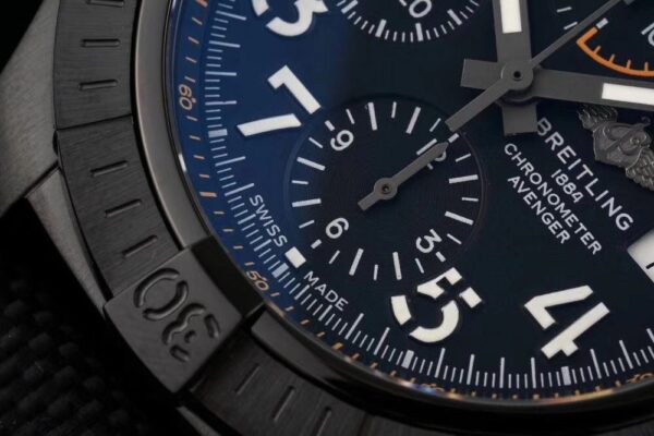 2(3) Breitling Avengers Chronograph 45 Night Mission A13317101B1X1