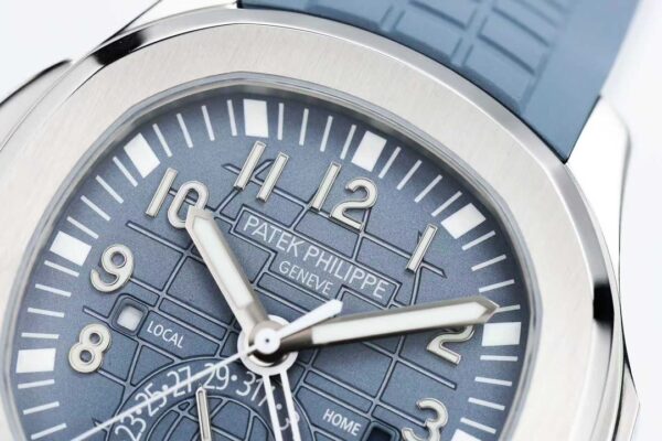 2(4) Patek Philippe Aquanaut 5164G-001 Travel Time ZF