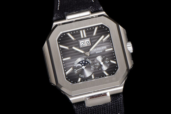 2(4) Patek Philippe Cubitus 5822 Black Dial TWF