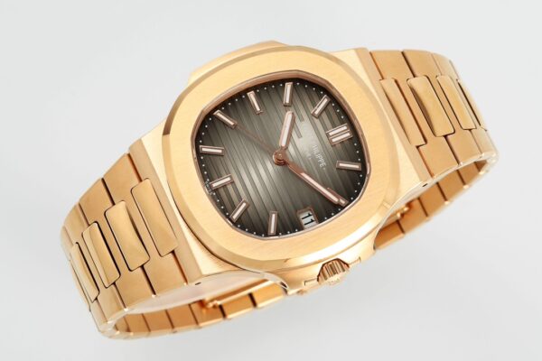 Patek Philippe Nautilus 5711/1R-001 Dark brown gradient Dial PPF