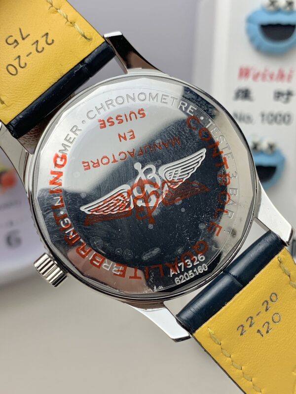 2(5) Breitling Navitimer Automatic 41 A17326211B1P1