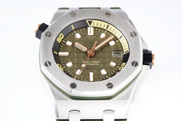 3 Royal Oak Offshore 15720 42mm ZF