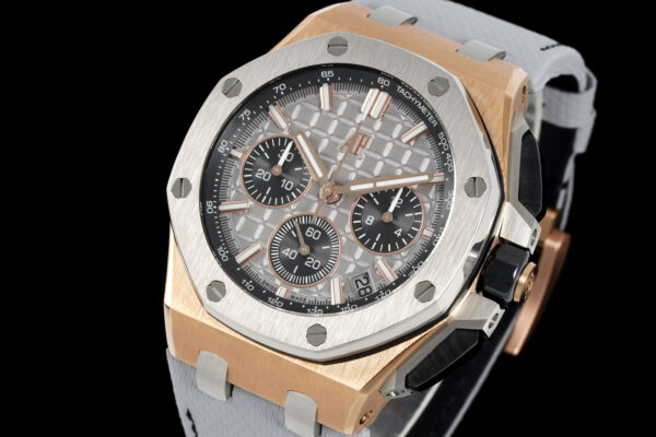 3 Royal Oak Offshore 43mm 26420OI