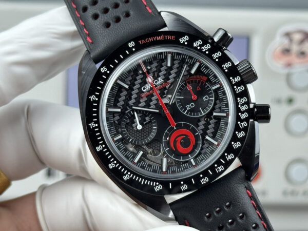 3(1) Omega Speedmaster 311.92.44.30.01.002 Alinghi Team
