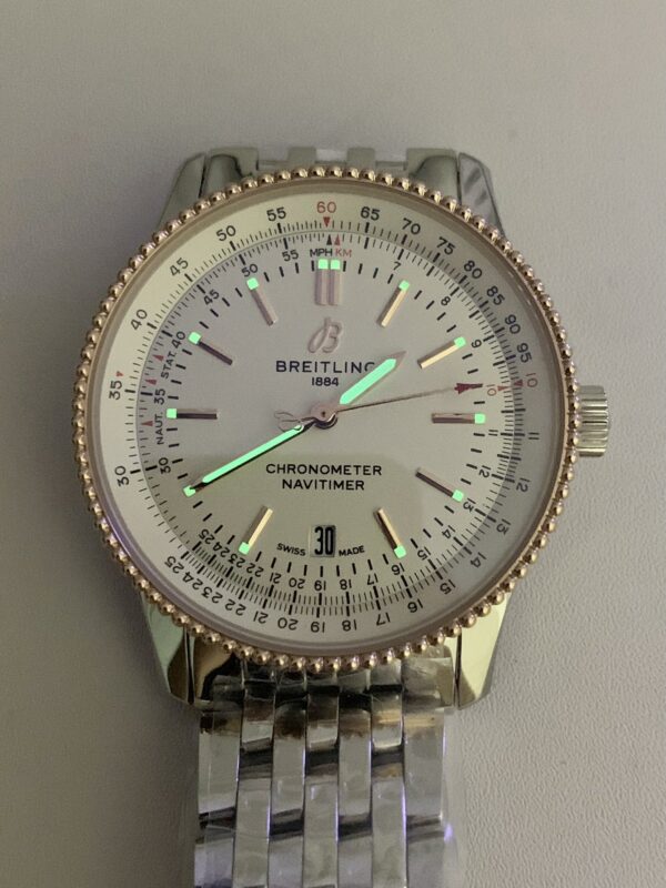 3(2) Breitling Navitimer Automatic 41 U17326211G1U1
