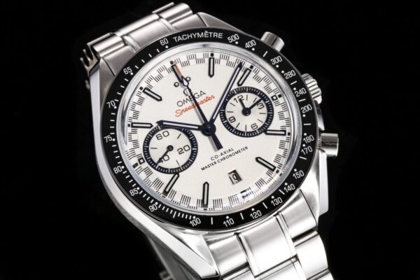 3(3) Omega Speedmaster Racing329.30.44.51.04.001 White Dial