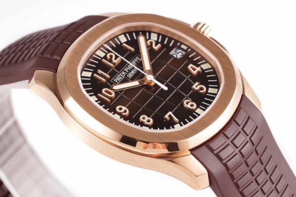 3(5) Patek Philippe Aquanaut 5167R-001 ZF