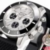 3(5) Breitling Superocean Heritage B01 Chronograph 44 Panda Dial