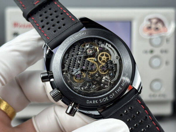 3(7) Omega Speedmaster 311.92.44.30.01.002 Alinghi Team