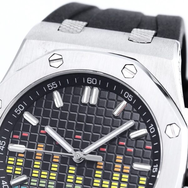 4 Royal Oak Offshore 15600 44mm