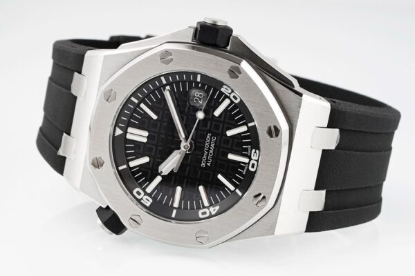4 Royal Oak Offshore 15703 42mm ZF