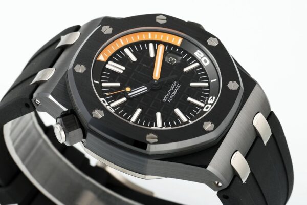 4 Royal Oak Offshore 15707 42mm ZF