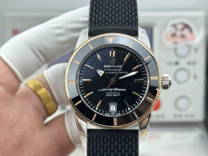 4 Breitling Superocean Heritage B20 Automatic 42 Black Dial GF