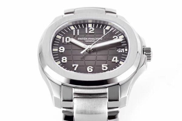 4(1) Patek Philippe Aquanaut 5167R-001A/1A ZF