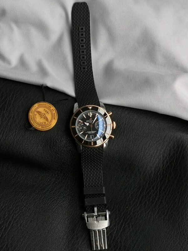 Breitling Superocean Heritage B01 Chronograph 42 Black Dial