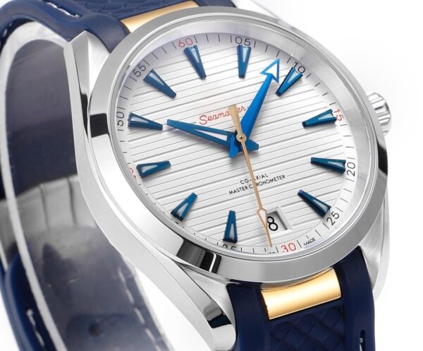 4(2) Omega Seamaster Aqua Terra 150M220.10.41.21.02.004 VSF