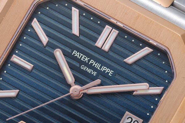 4(3) Patek Philippe Cubitus 5821/1A-001 Blue Dial PPF
