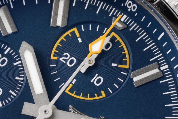 Breitling Avenger B01 Chronograph 45 AB01821A1C1A1